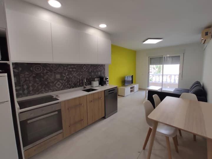 Acogedor apartamento a 100 mtr de la playa, Oropesa del Mar Exterior foto